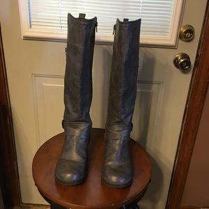 Guess boots gray
